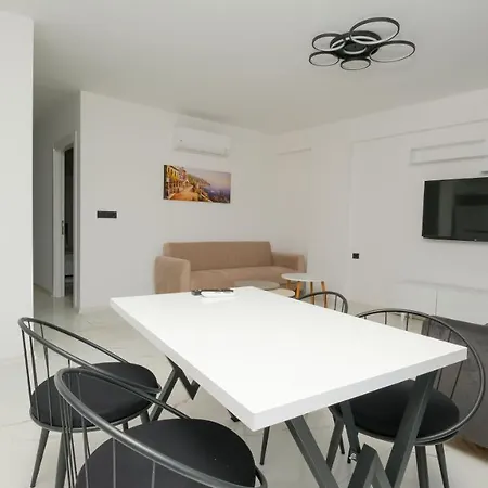 Aparthotel Oksa