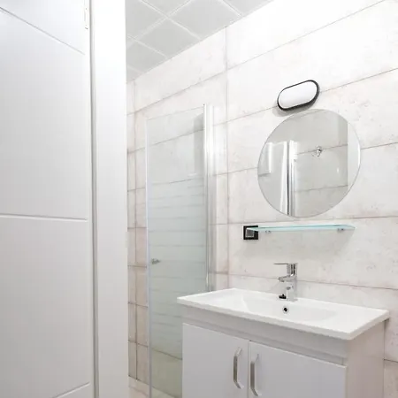 Aparthotel Oksa *
